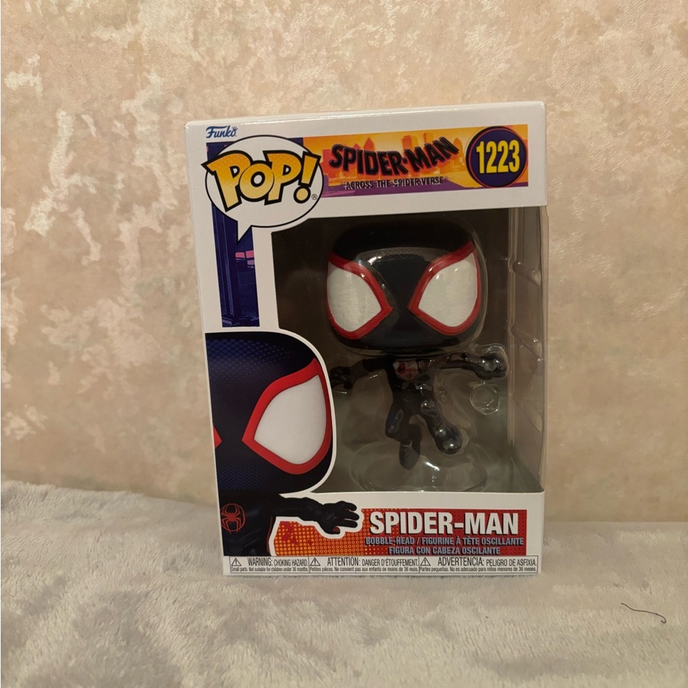 Funko Pop Spider-Man Black and Red Vinyl Figure